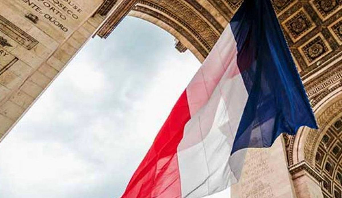 واکنش فرانسه به بسته‌شدن انجمن ایران‌شناسی فرانسه در ایران