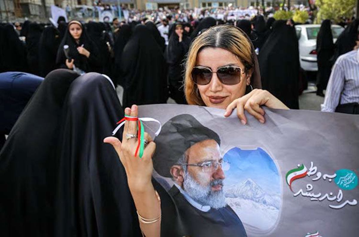 موضع خاتمی، احمدی نژاد، روحانی و رئیسی درباره حجاب  چقدر متفاوت است؟