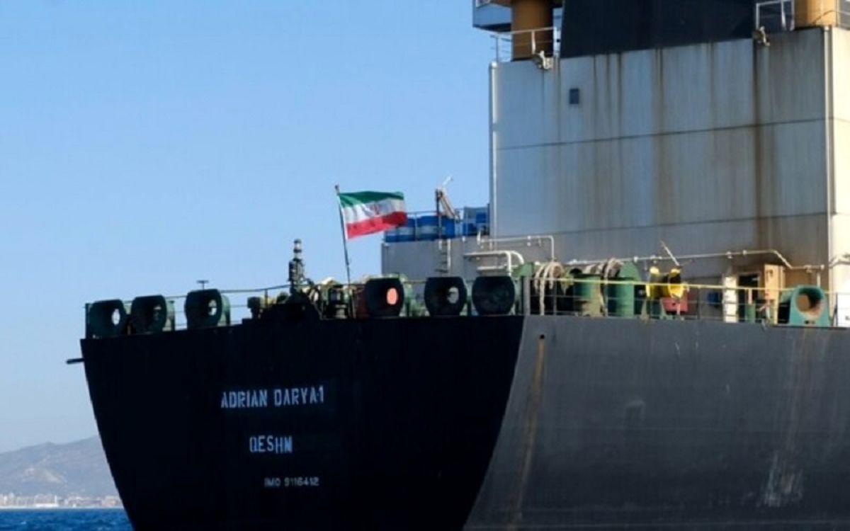 موافقت ایران با تأمین ۶۰۰ هزار تُن نفت سیاه برای لبنان
