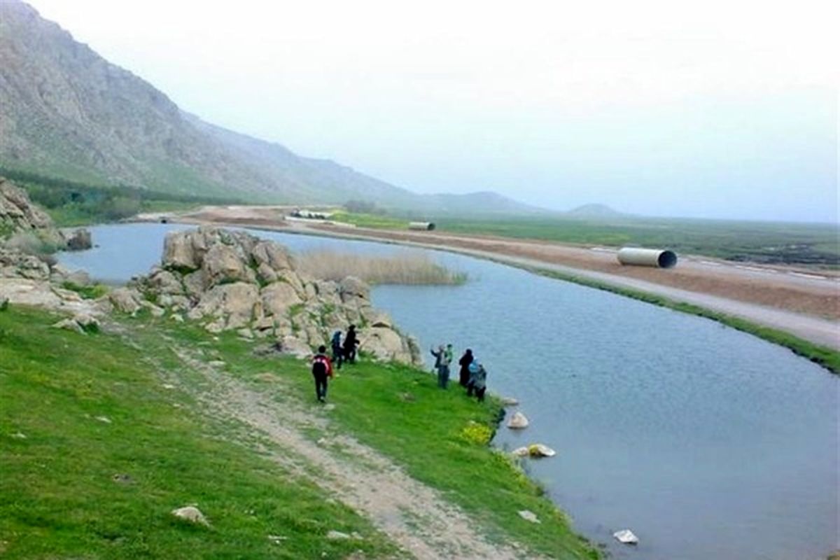 محیط زیست: احتمال خشک شدن تالاب هشیلان و سراب نیلوفر در کرمانشاه وجود دارد