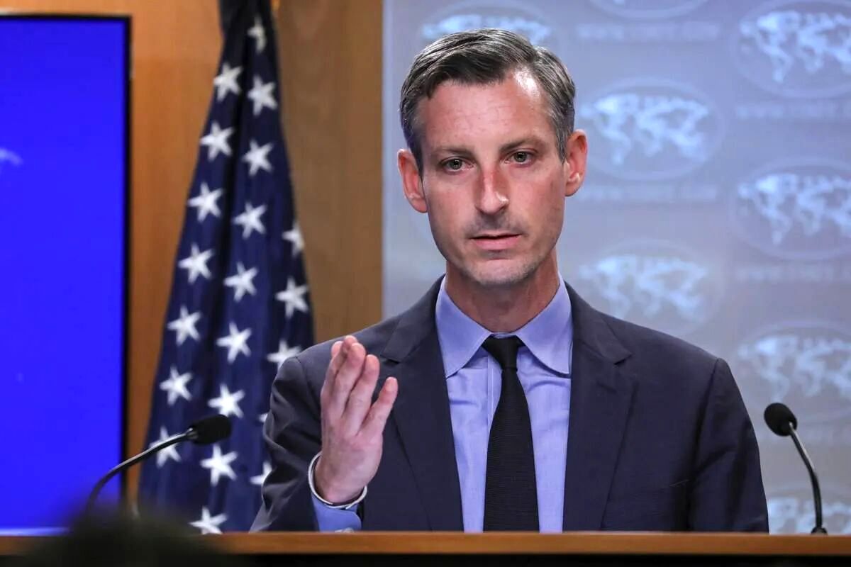 سخنگوی وزارت خارجه آمریکا: از تلاش‌های گروسی برای حل مسائل با ایران استقبال می‌کنیم 